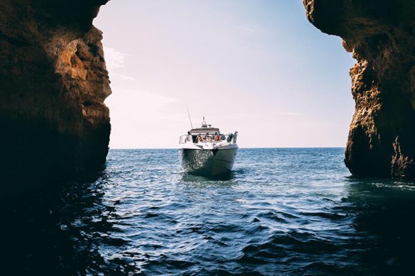 Yacht Charter Vilamoura to Caves
